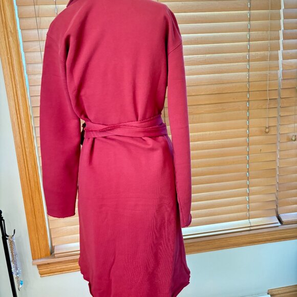 NWOT FRANK & EILEEN Willa Triple Fleece Wrap Dress Cranberry Size Medium - Picture 4 of 6